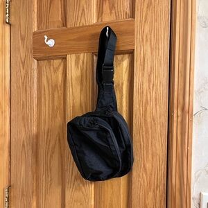 Baggu BLACK Fanny Pack - SMALL PINHOLES